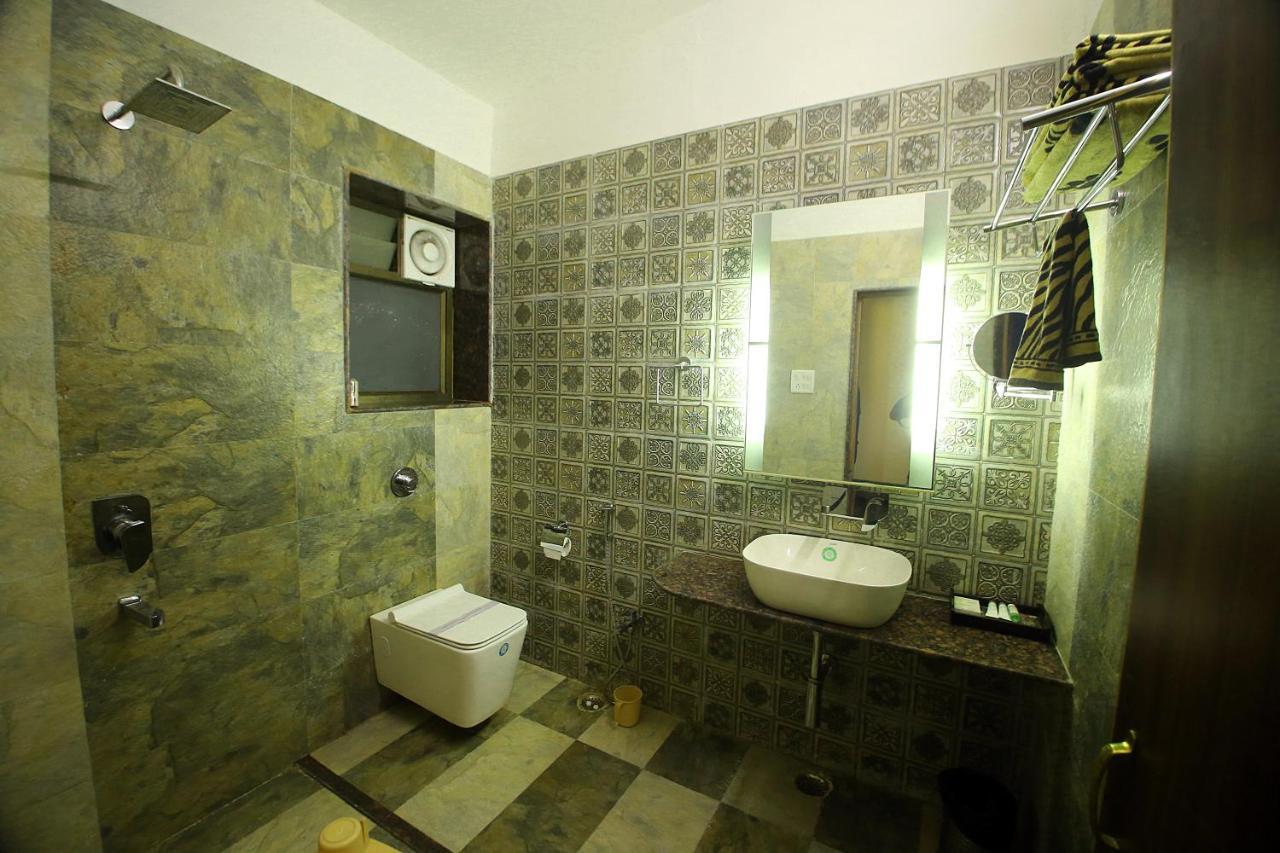 Mpt White Tiger Forest Lodge Tala  Екстер'єр фото
