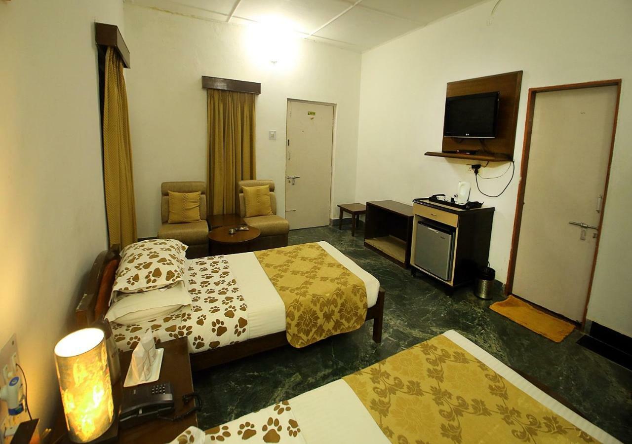 Mpt White Tiger Forest Lodge Tala  Екстер'єр фото