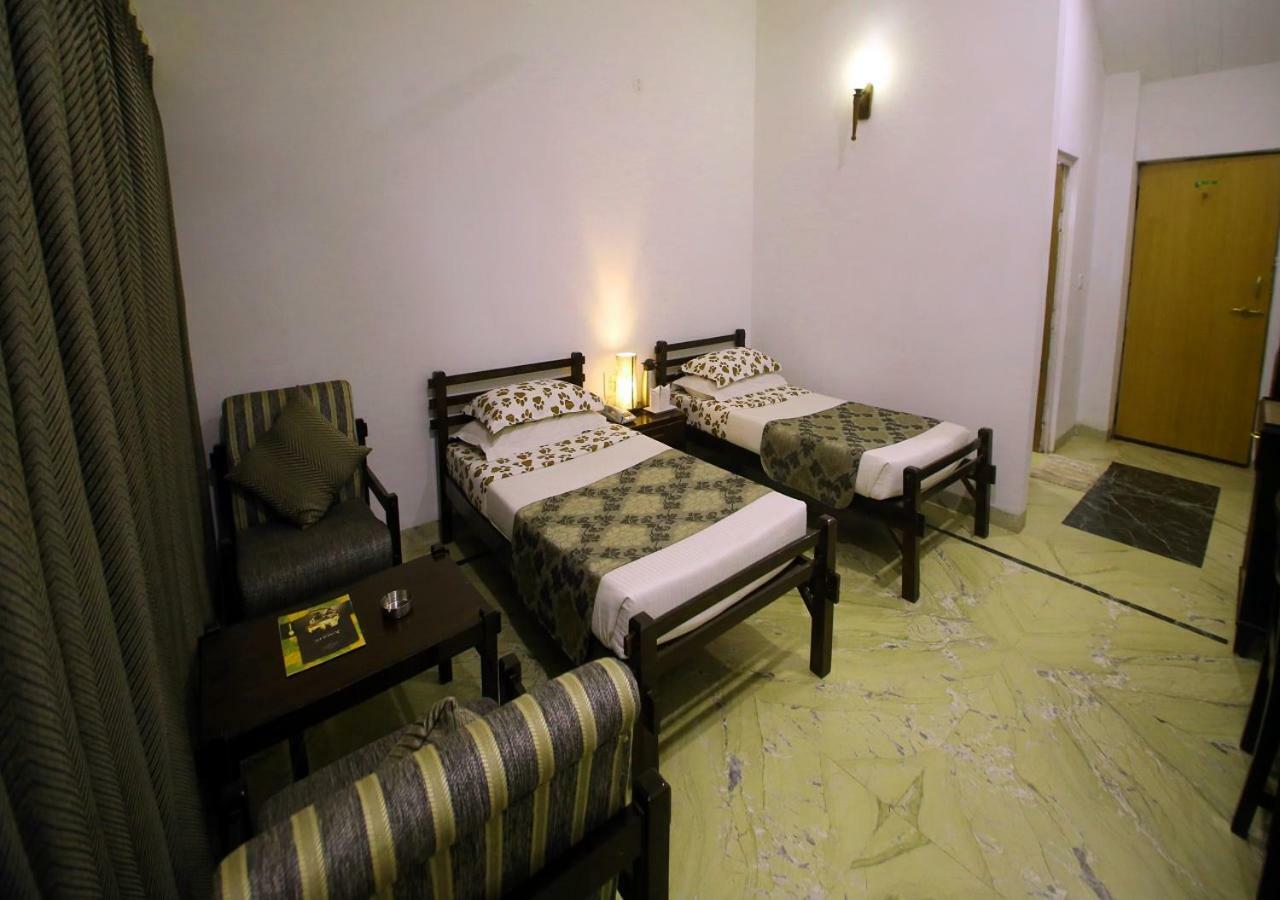 Mpt White Tiger Forest Lodge Tala  Екстер'єр фото